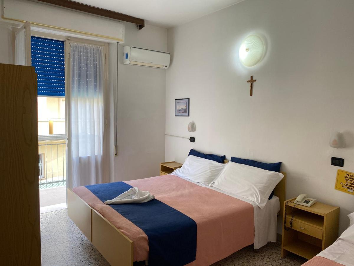 Dea Della Salute Hotel Bellaria – Igea Marina Kültér fotó