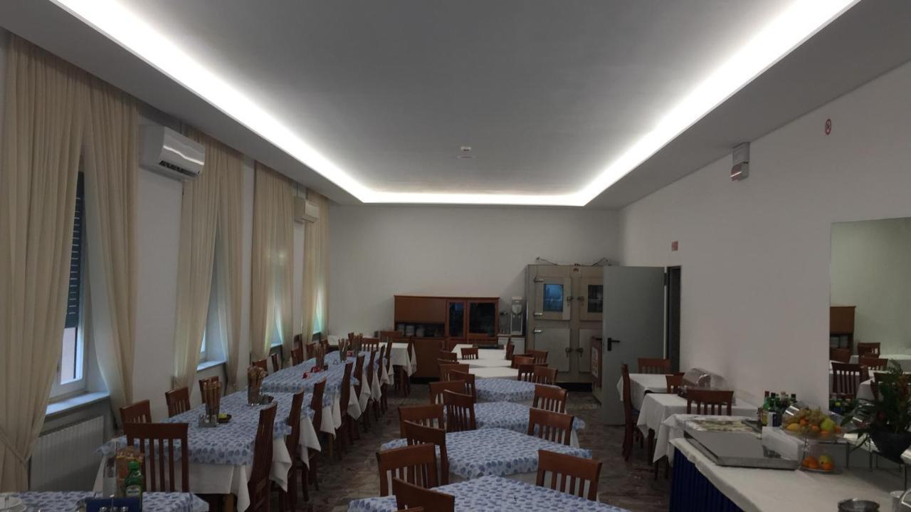 Dea Della Salute Hotel Bellaria – Igea Marina Kültér fotó